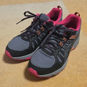 Asics Size 9 Womens Sneaker